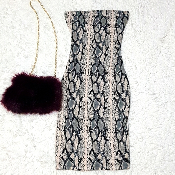 Forever 21 Dresses & Skirts - 3 X$13 🛍Snake animal print bodycon dress blue